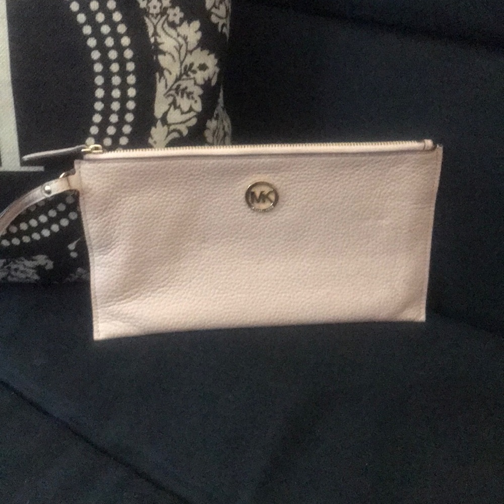 Michael Kors Wristlet
